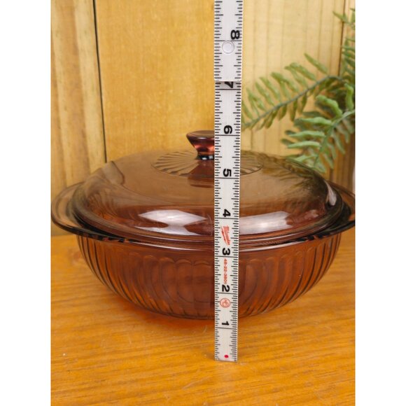 Vintage Pyrex Cranberry Ribbed 2 Qt Casserole Dish with Lid, O24-S - Picture 2 of 7